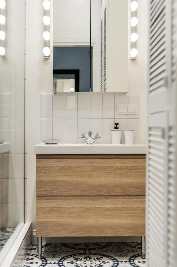 Stylish Apartment In The Heart Of Kaunas Old Town Luaran gambar